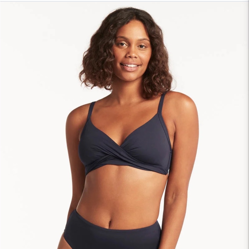 Sea Level Navy Eco Essentials Twist Front DD/E Cup Bra NWT